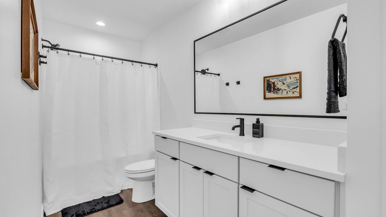 Photo of Bathroom in Mountain Green