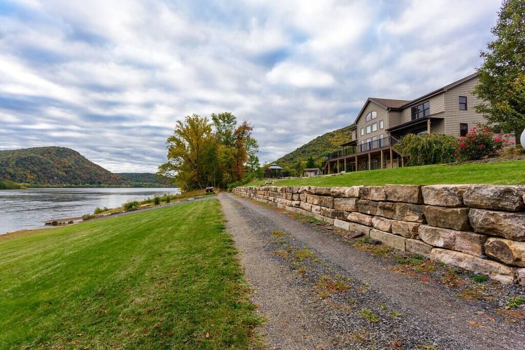 Photo of Outdoor in Dauphin