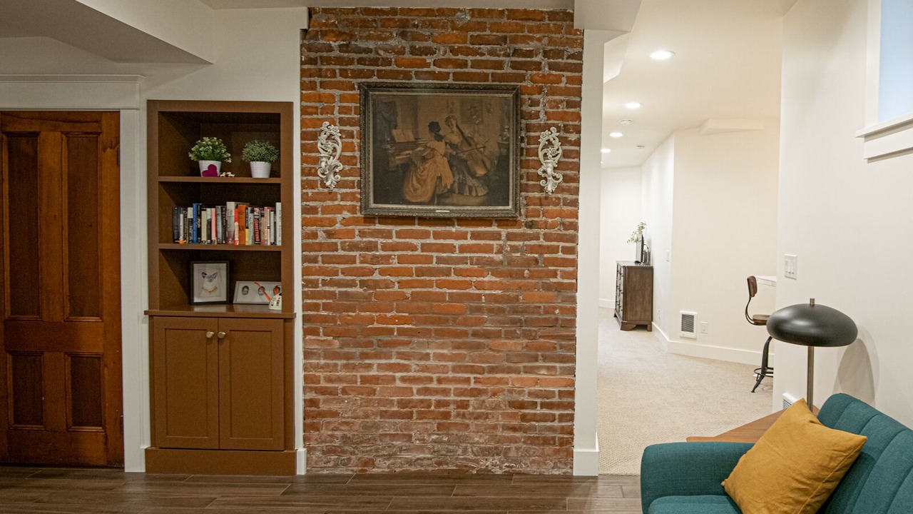 Photo of Livingroom in Alphabet Historic District