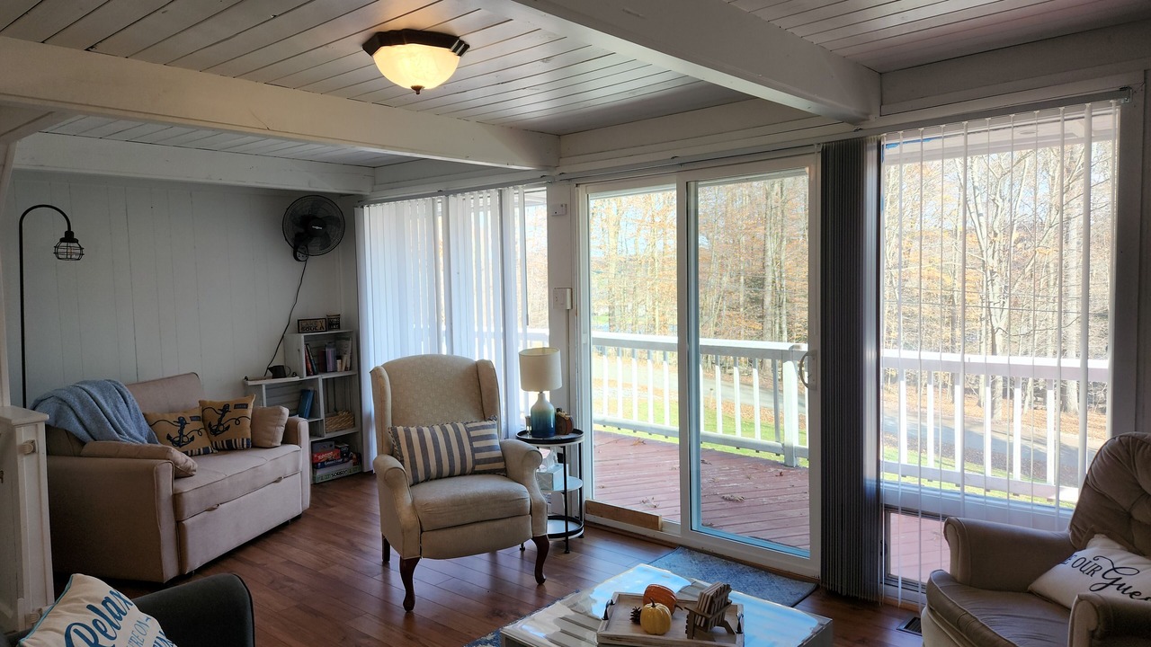 Photo of Bedroom in Treasure Lake