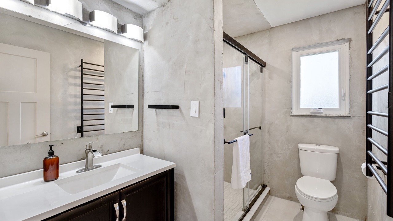 Photo of Bathroom in Drayton Plains