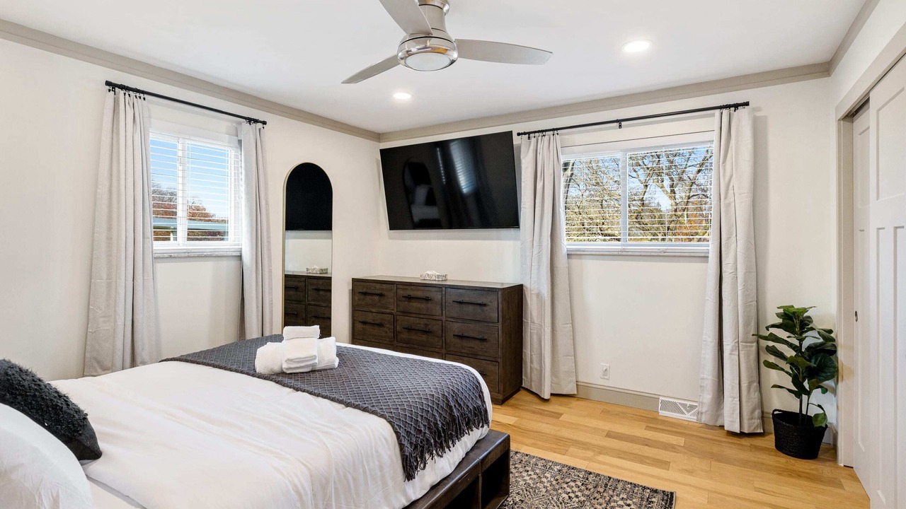 Photo of Bedroom in Drayton Plains