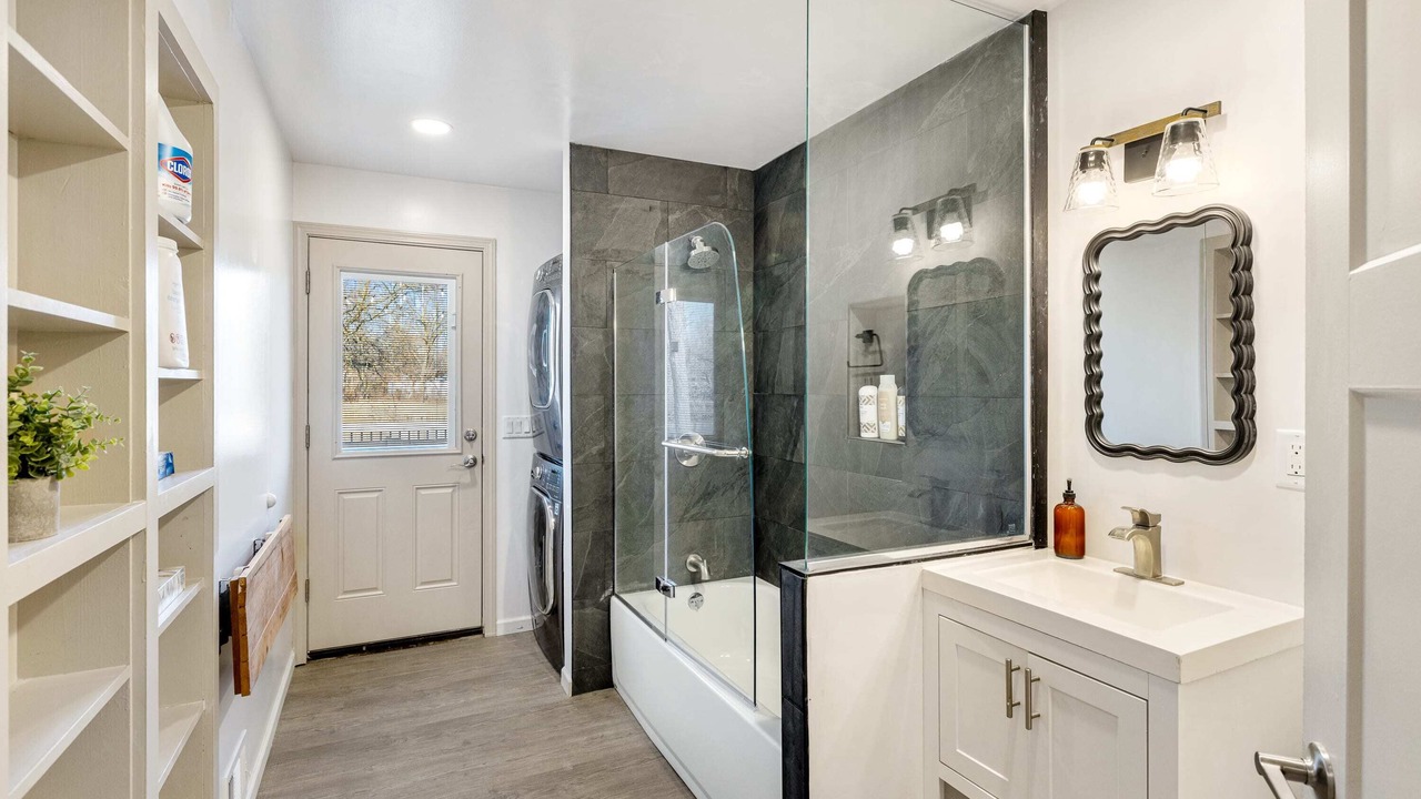 Photo of Bathroom in Drayton Plains
