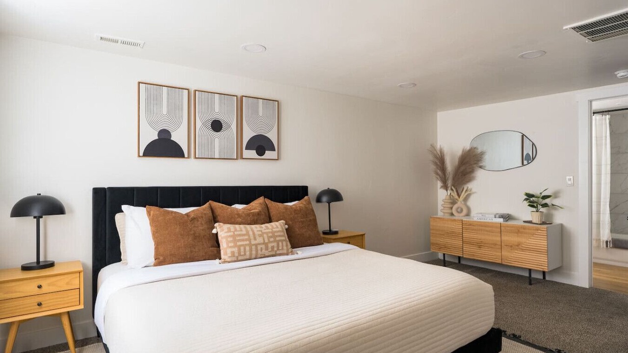 Photo of Livingroom in South Westminster