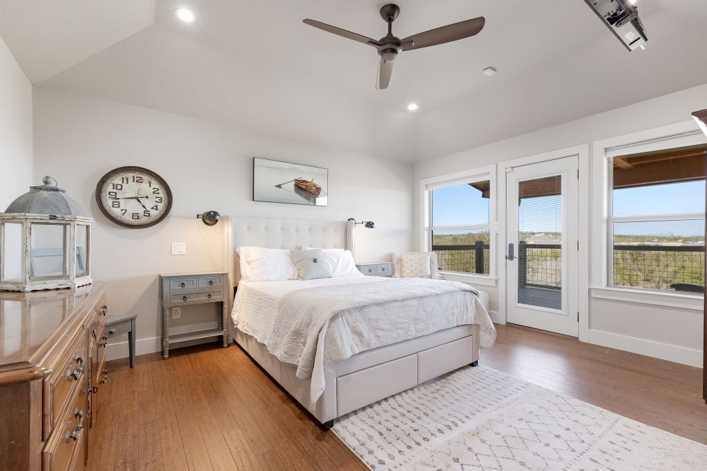 Photo of Bedroom in Del Valle