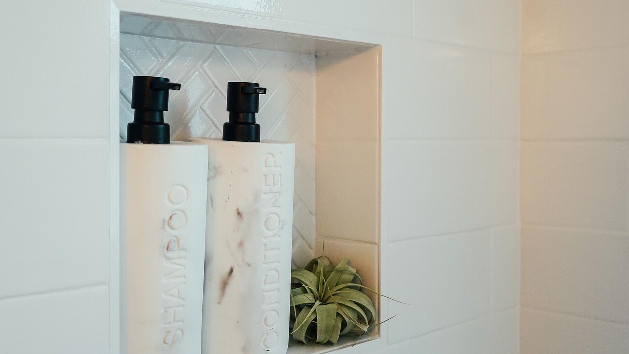 Photo of Bathroom in Urbandale Nations