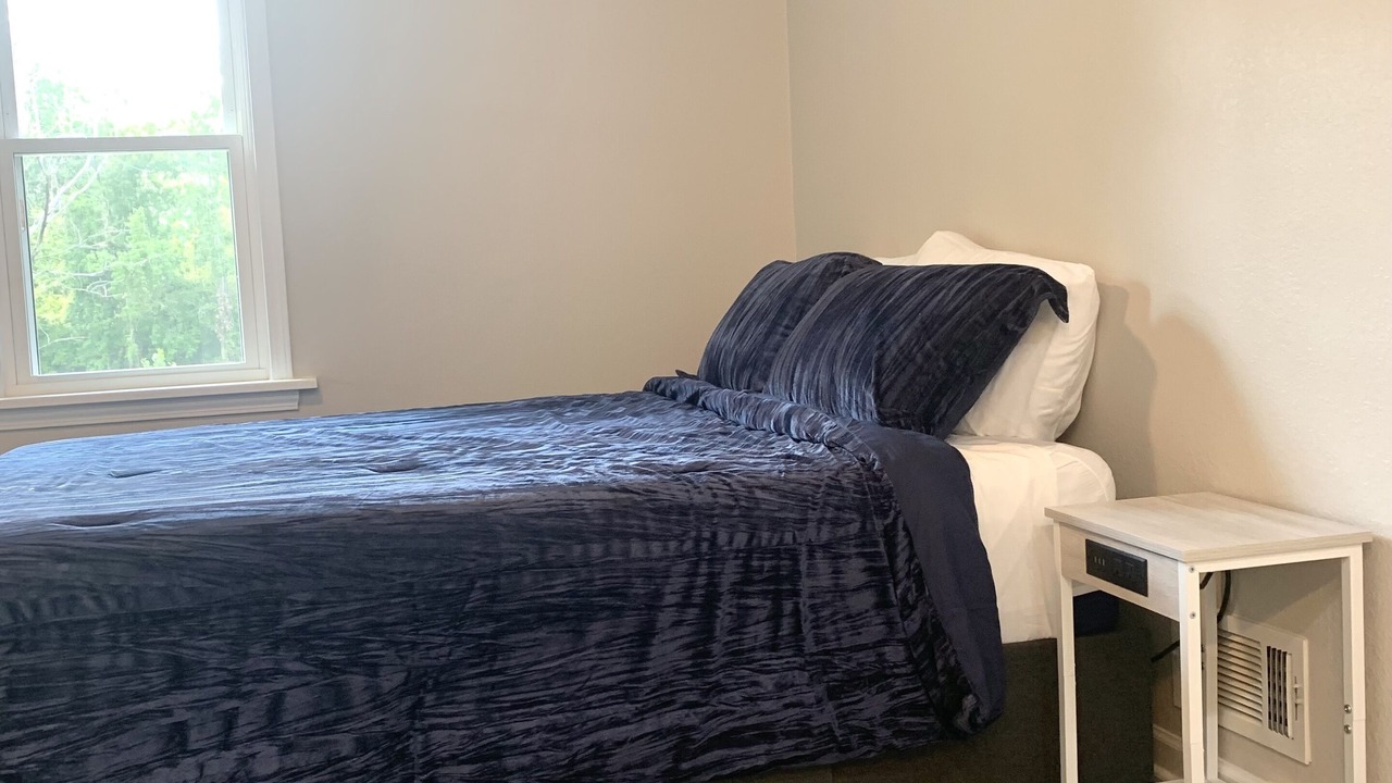 Photo of Bedroom in Toledo
