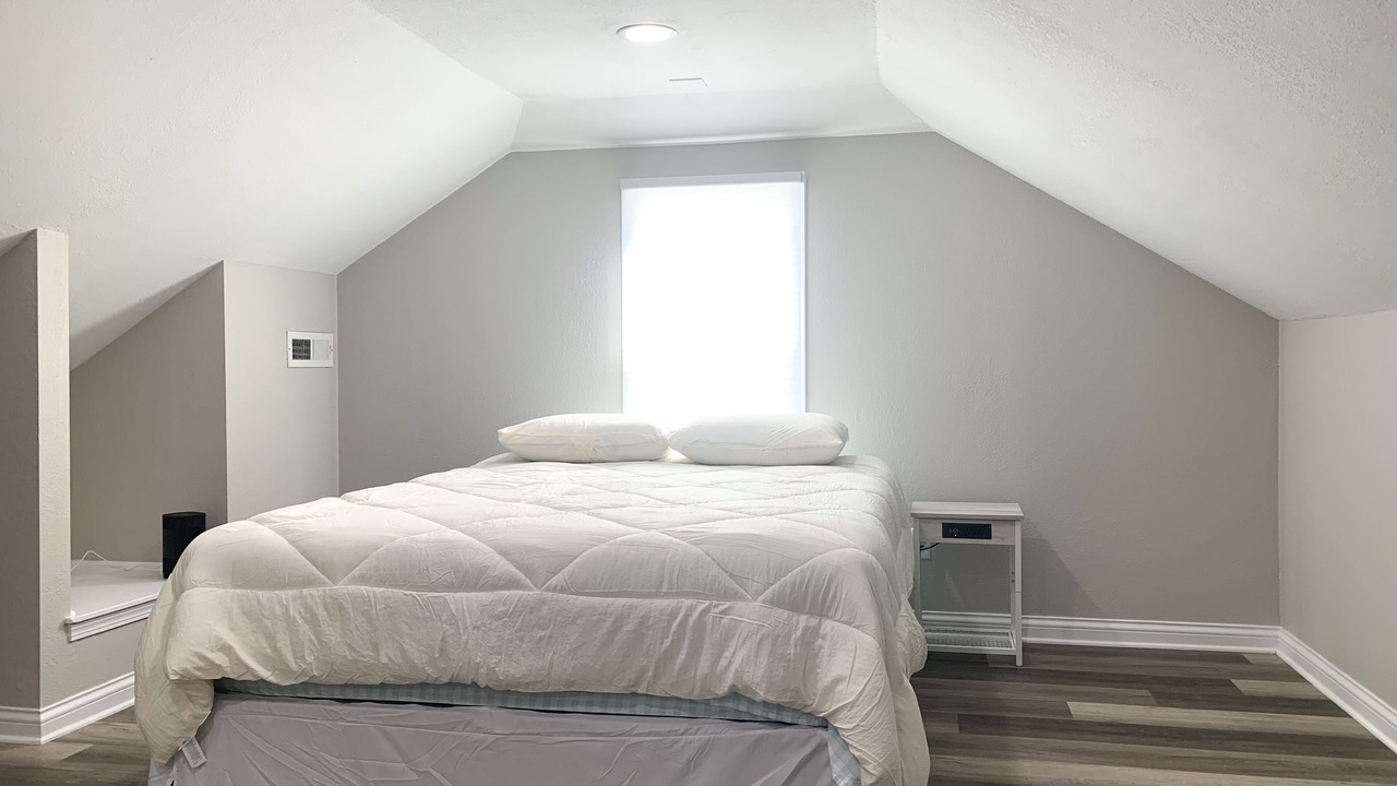 Photo of Bedroom in Toledo