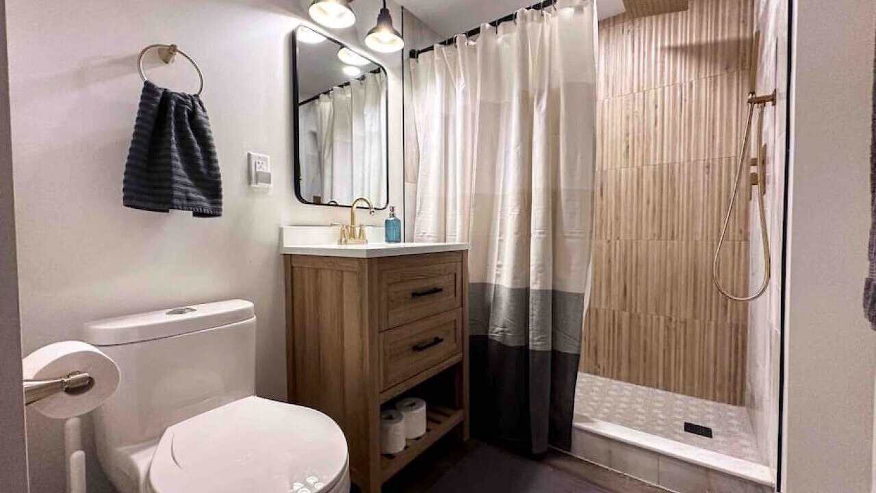 Photo of Bathroom in Arvada Plaza Area