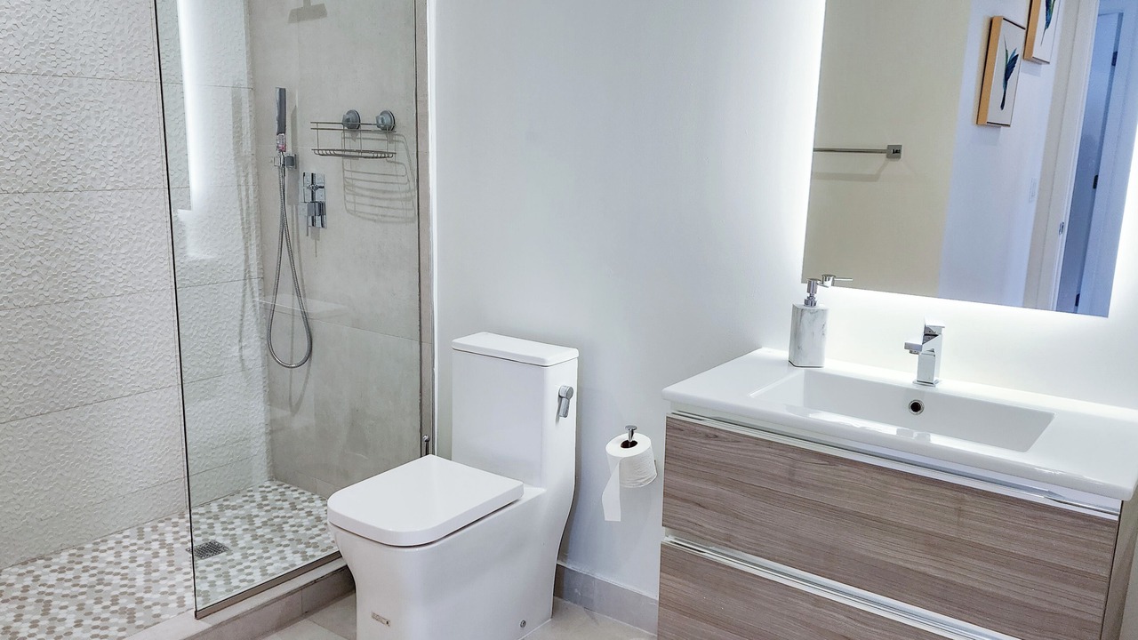 Photo of Bathroom in Brickell