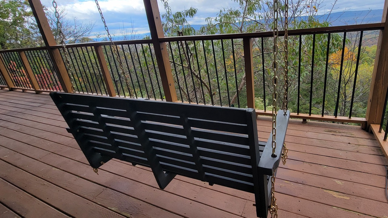 Photo of Patio Balcony in Great Cacapon