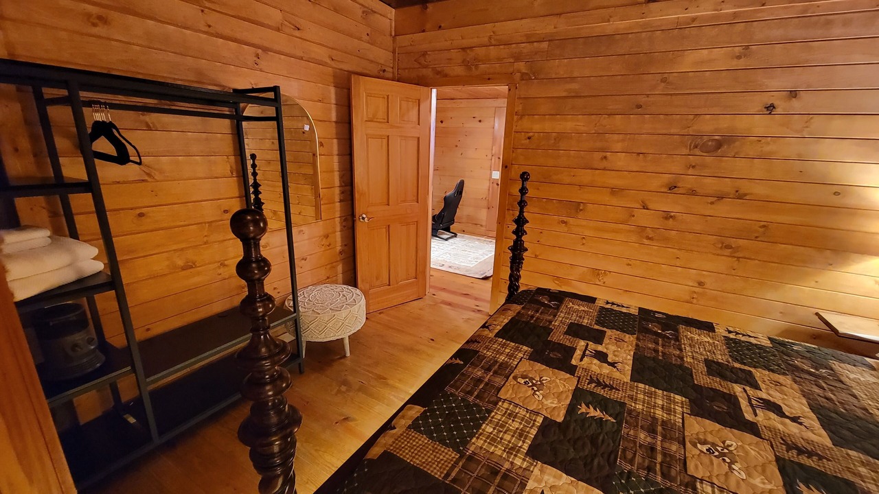 Photo of Bedroom in Great Cacapon