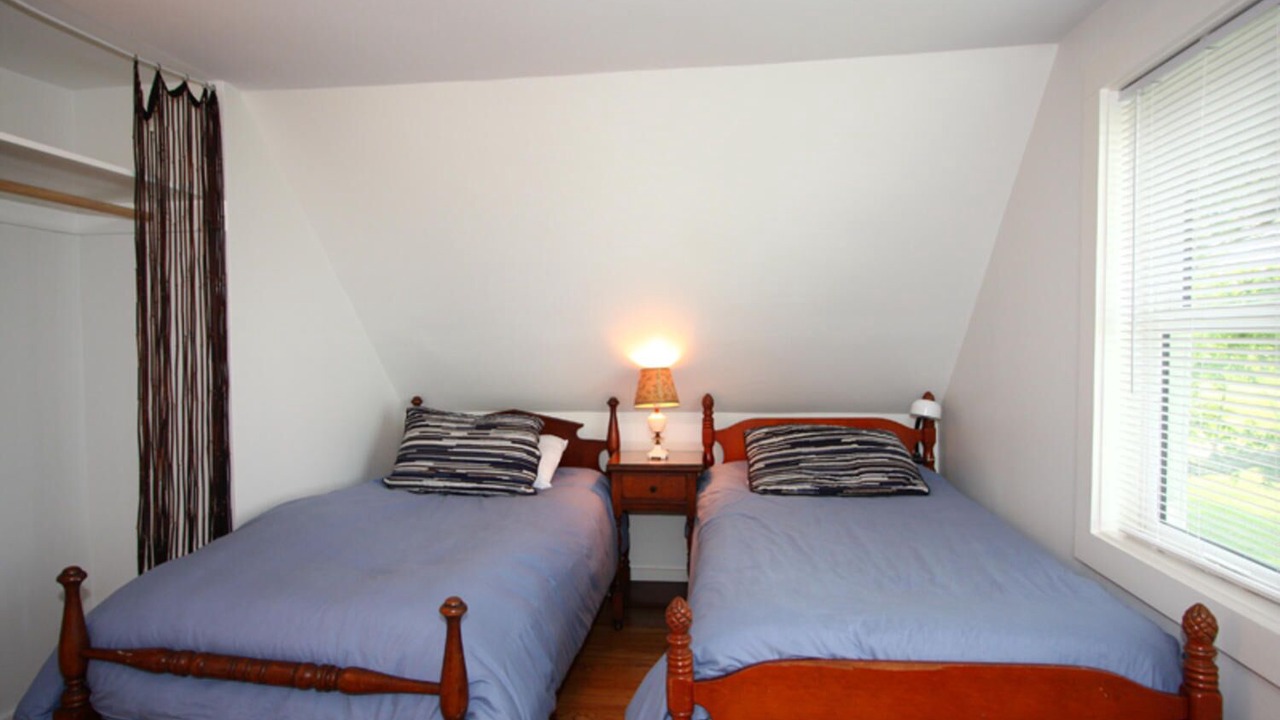 Photo of Bedroom in Tilghman