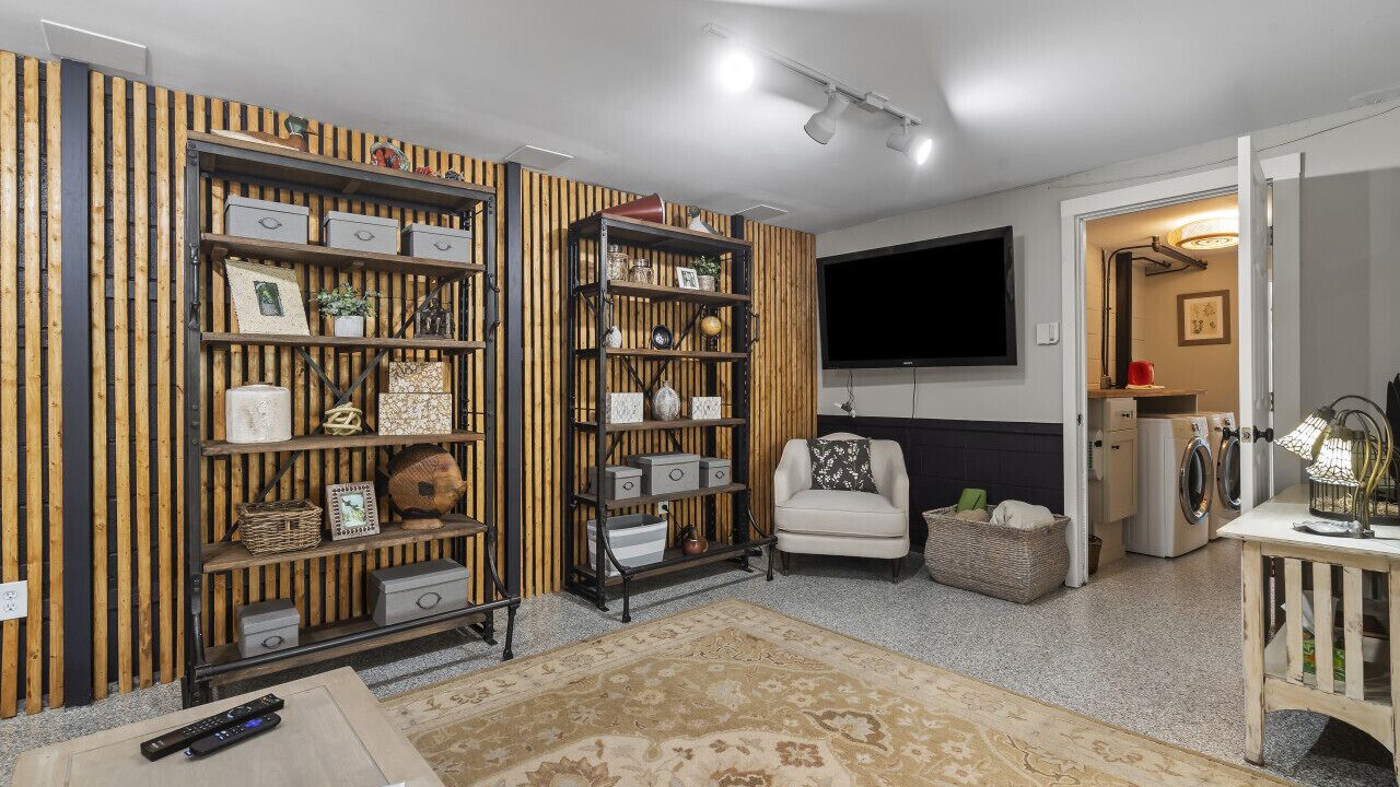 Photo of Livingroom in Anderson Township