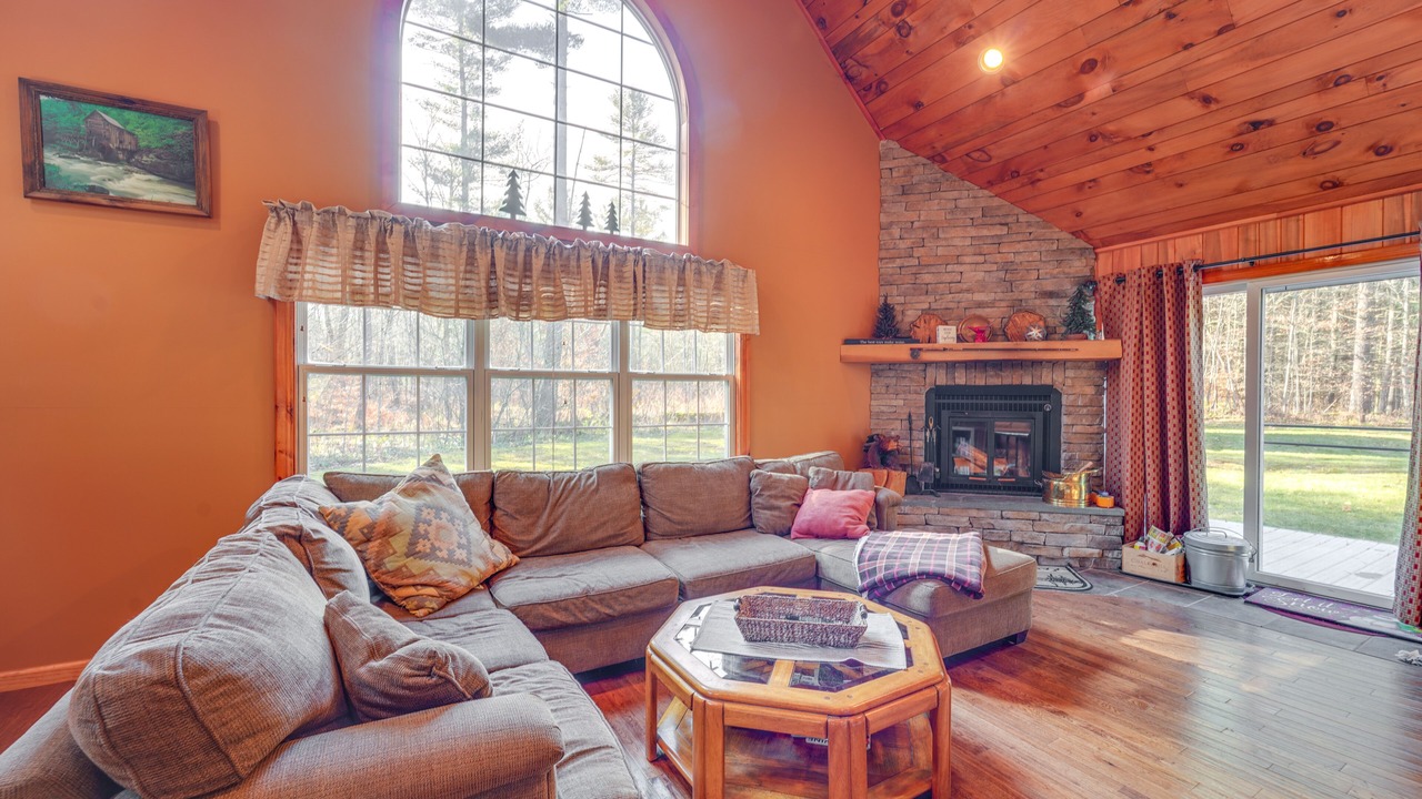 Photo of Livingroom in Brantingham