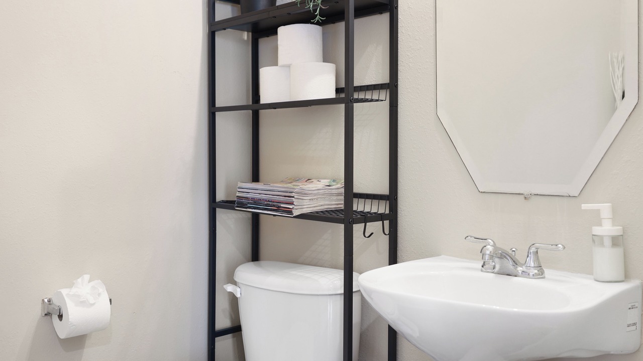 Photo of Bathroom in Shady Acres