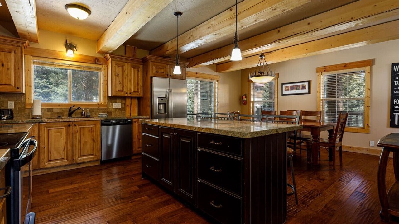 Photo of Kitchen in Duck Creek Village