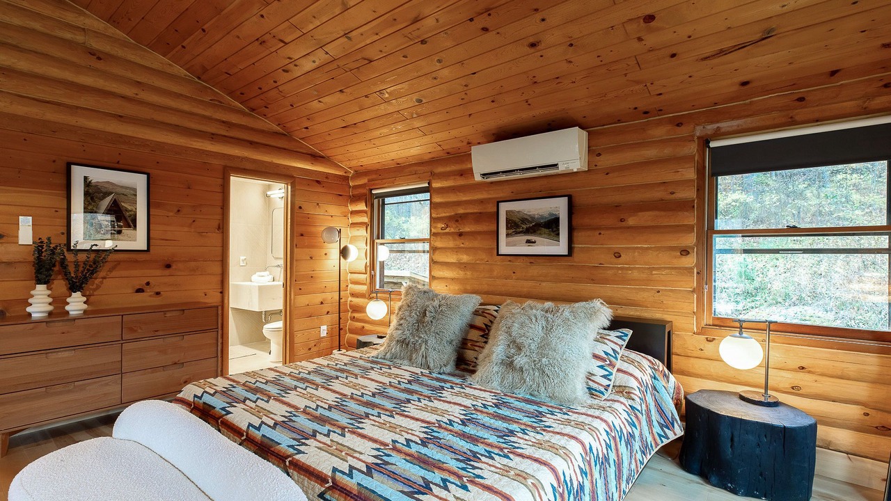 Photo of Bedroom in Phoenicia