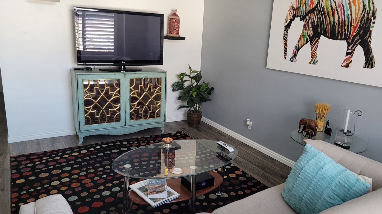 Photo of Livingroom in Bountiful