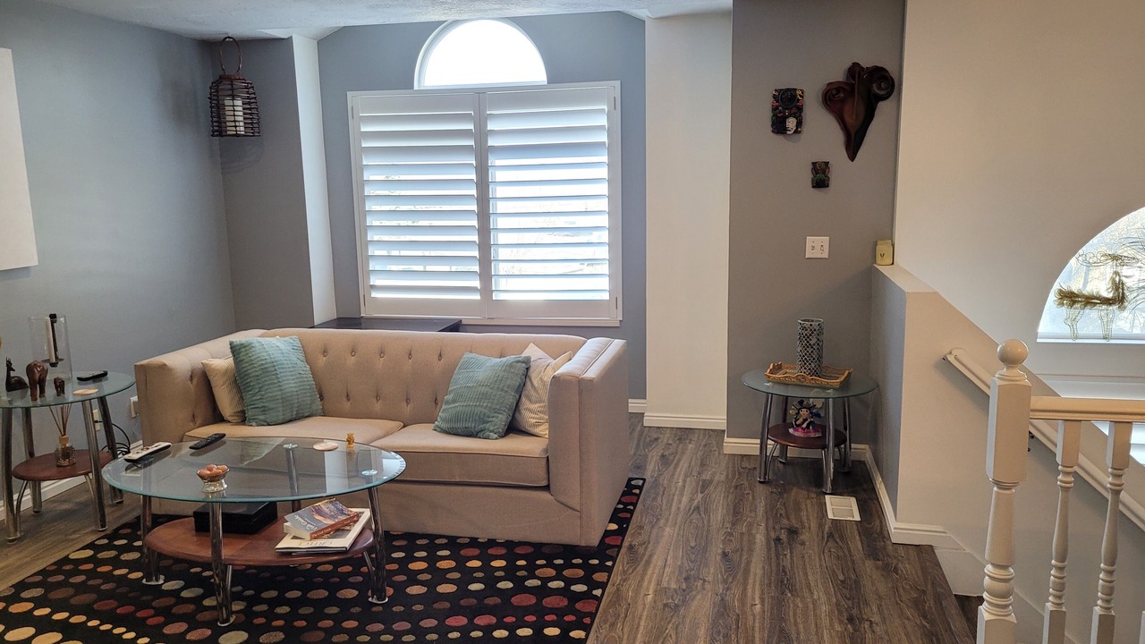 Photo of Livingroom in Bountiful
