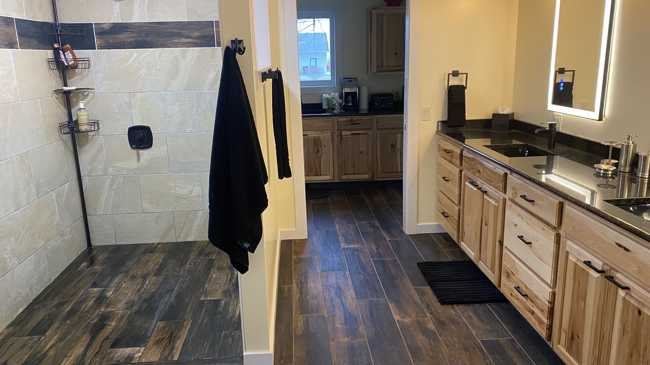 Photo of Bathroom in Findlay