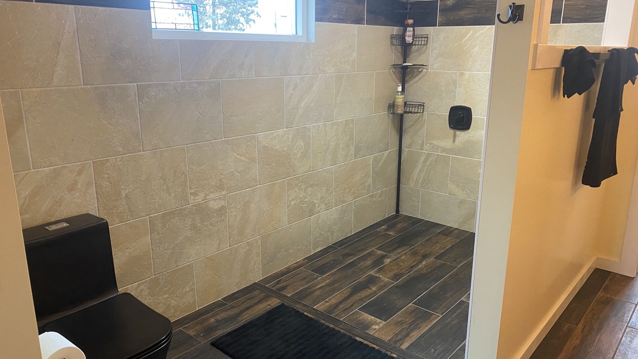 Photo of Bathroom in Findlay