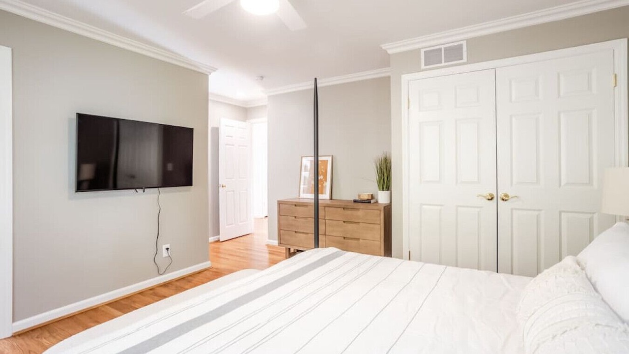 Photo of Bedroom in Mount Lookout
