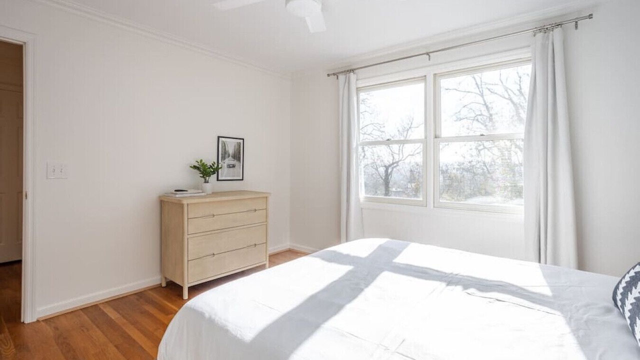 Photo of Bedroom in Mount Lookout