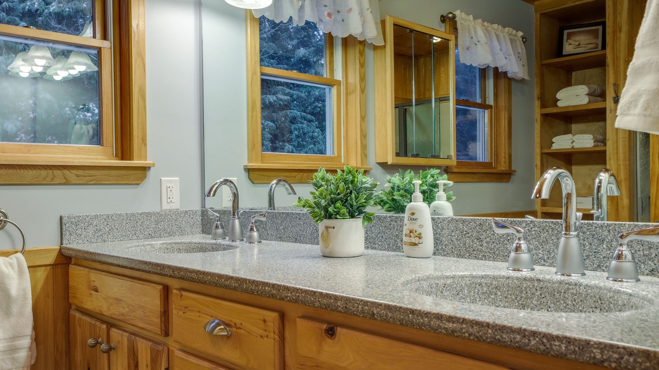 Photo of Bathroom in North Creek