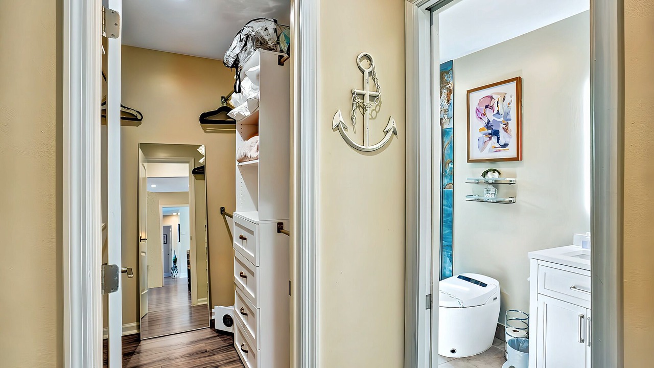 Photo of Bathroom in Tropic Palms