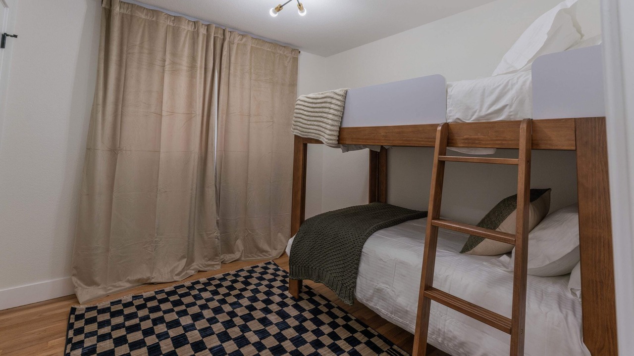 Photo of Bedroom in Alta Vista Area