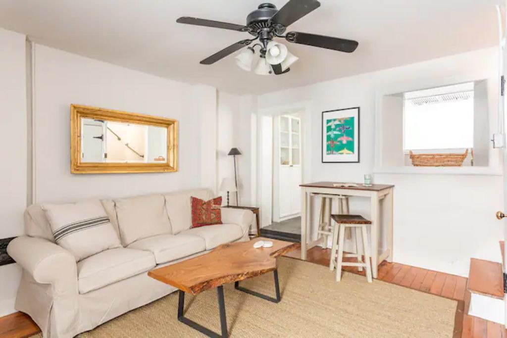Photo of Livingroom in Manayunk