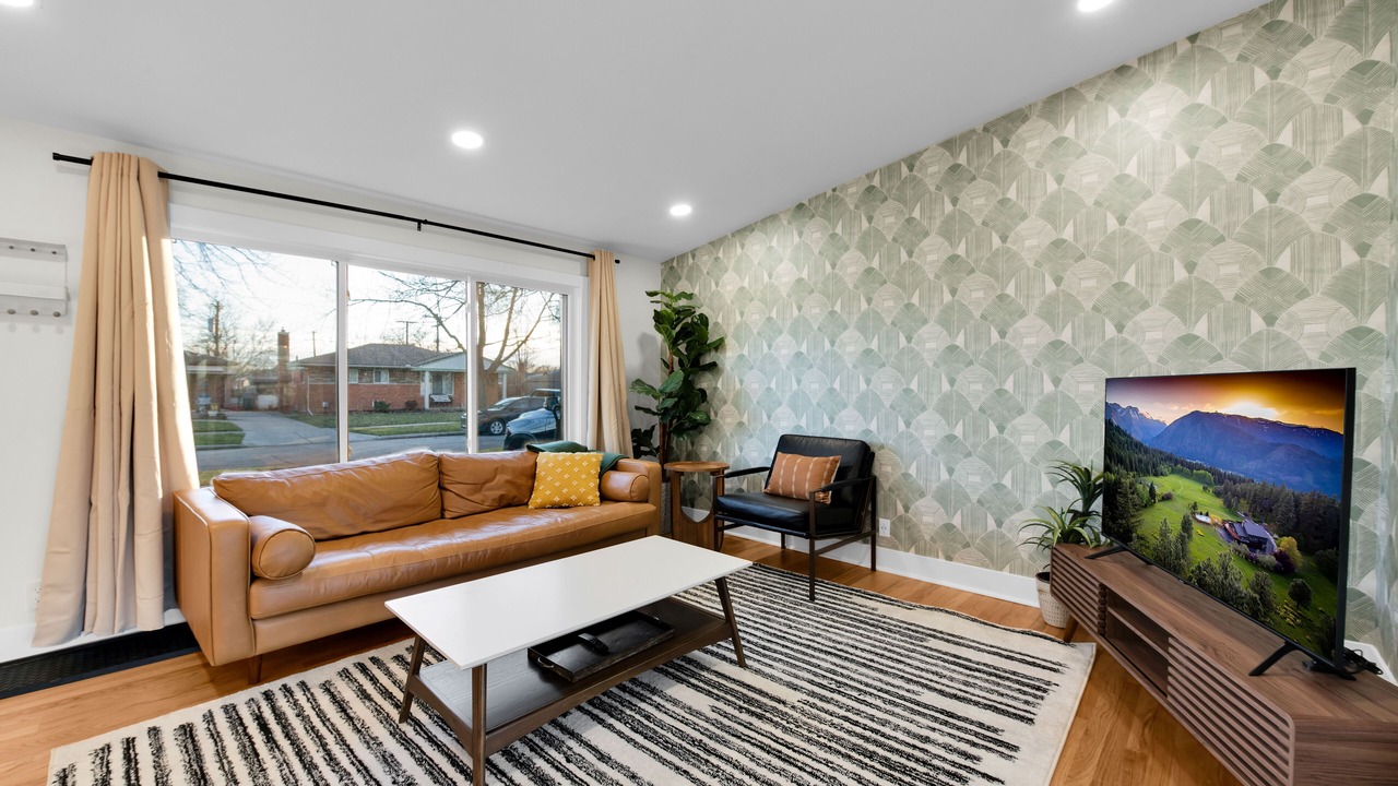 Photo of Livingroom in Royal Oak