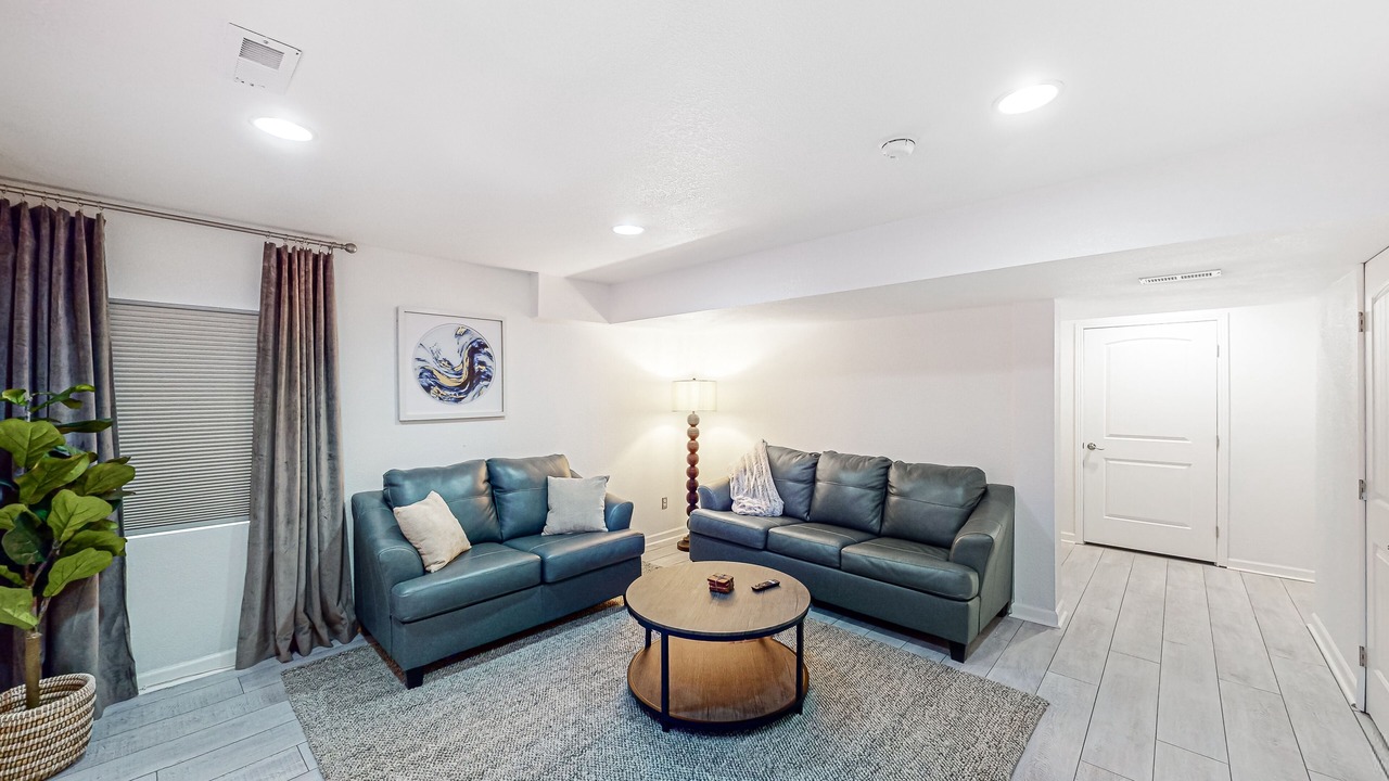 Photo of Livingroom in Commerce City
