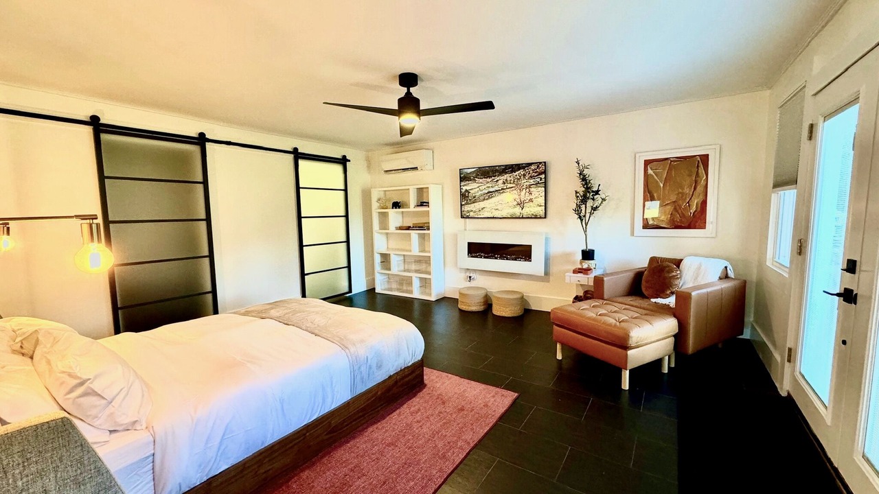 Photo of Bedroom in Saugerties