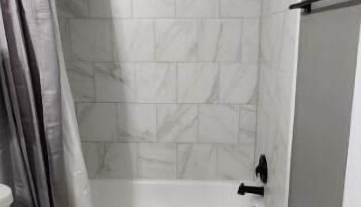 Photo of Bathroom in Ventura