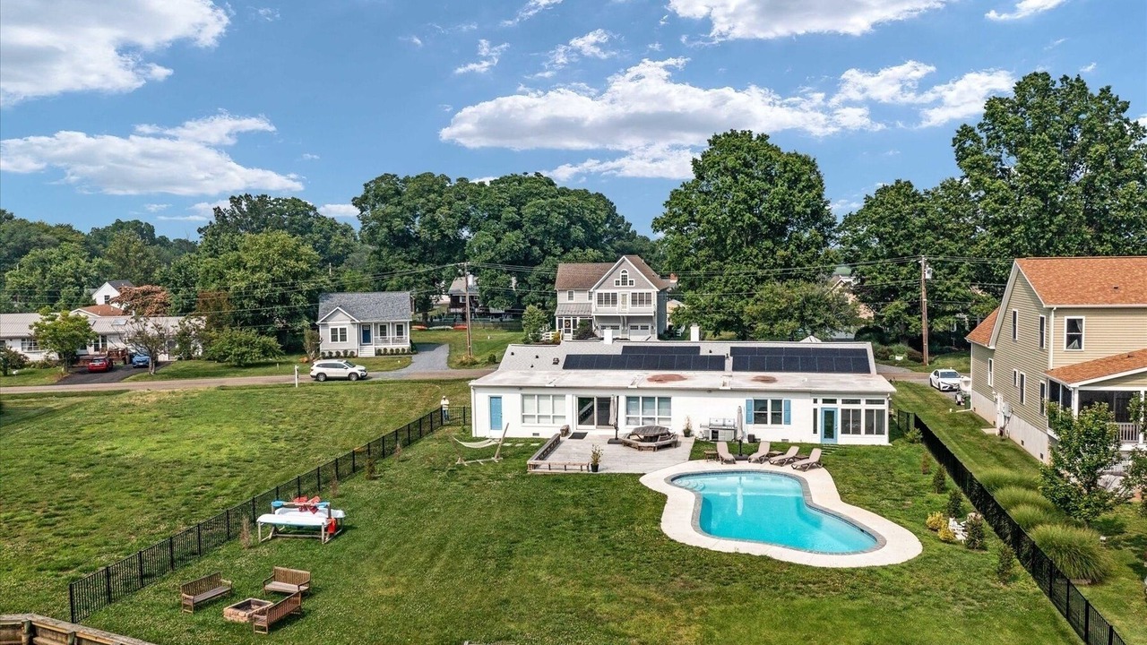 Photo of Outdoor in Tilghman