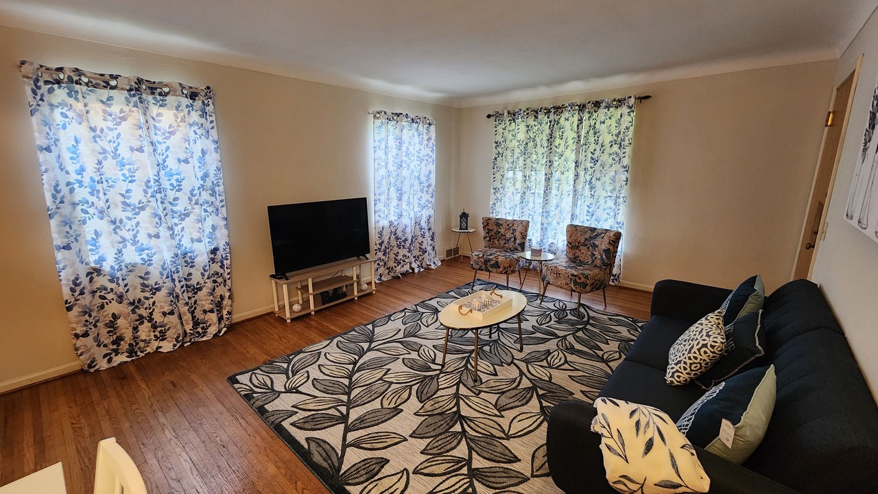 Photo of Livingroom in Ottawa