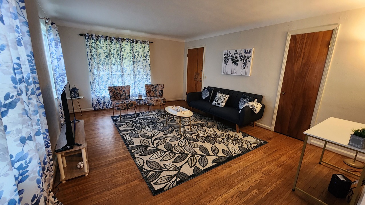 Photo of Livingroom in Ottawa