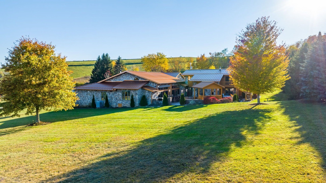 Photo of Outdoor in Friendsville