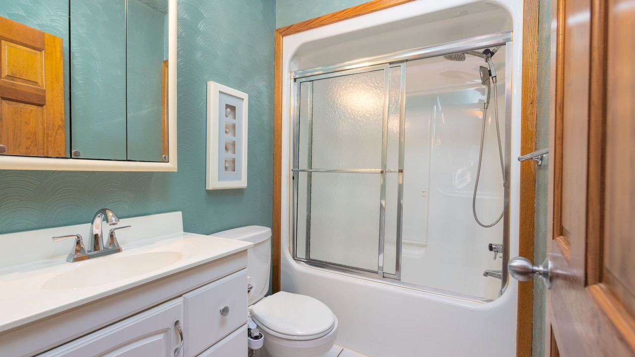 Photo of Bathroom in Friendsville