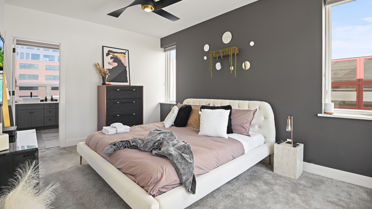 Photo of Bedroom in River North Art District