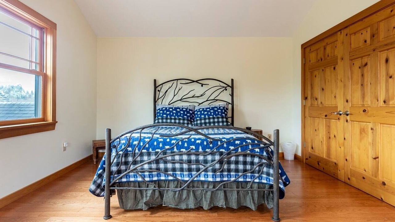 Photo of Bedroom in Lake Placid