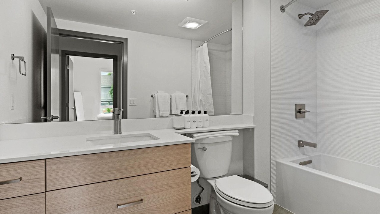 Photo of Bathroom in Totem Lake