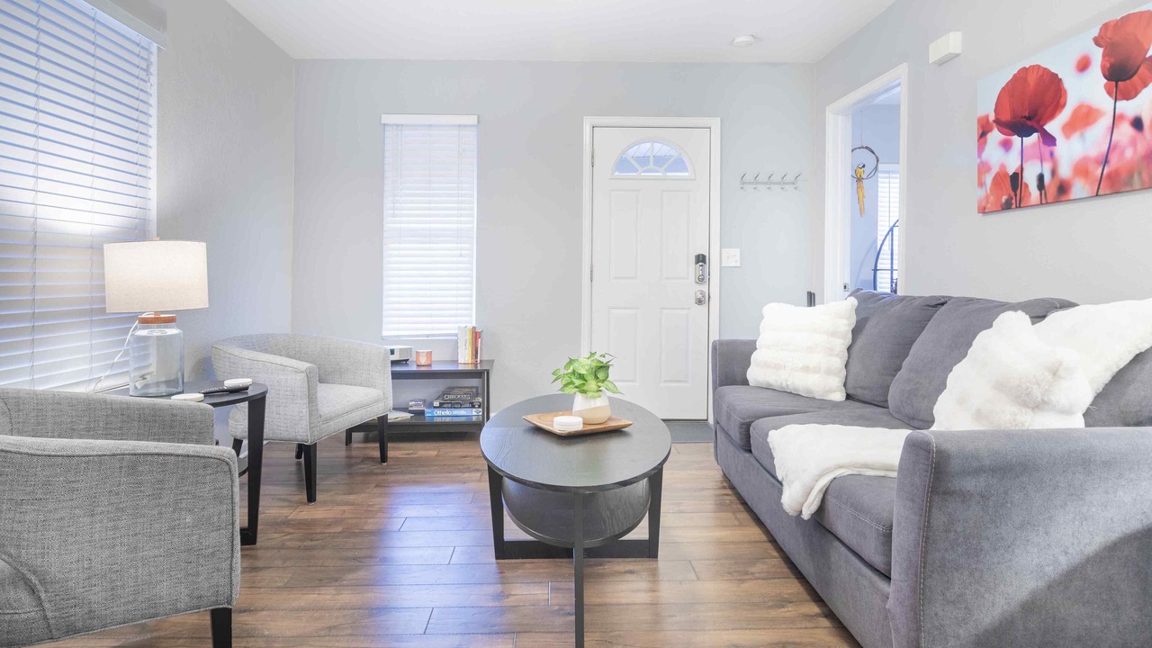 Photo of Livingroom in West Colorado Springs