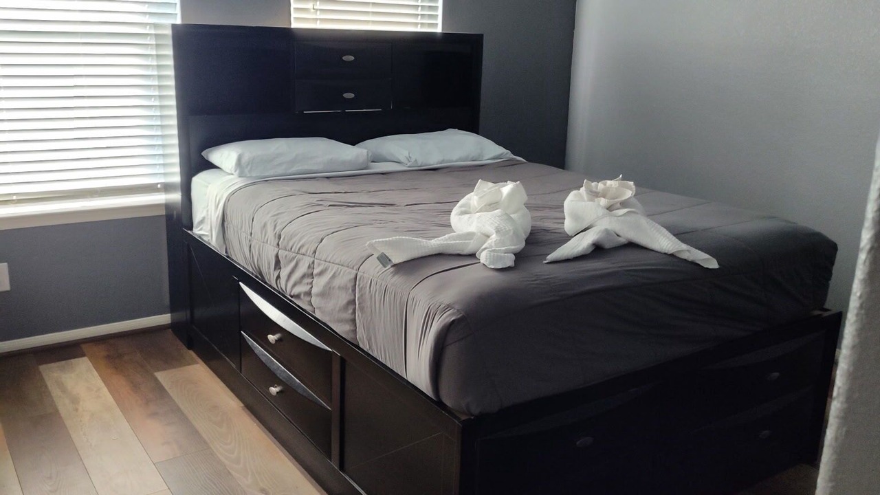 Photo of Bedroom in Pearland