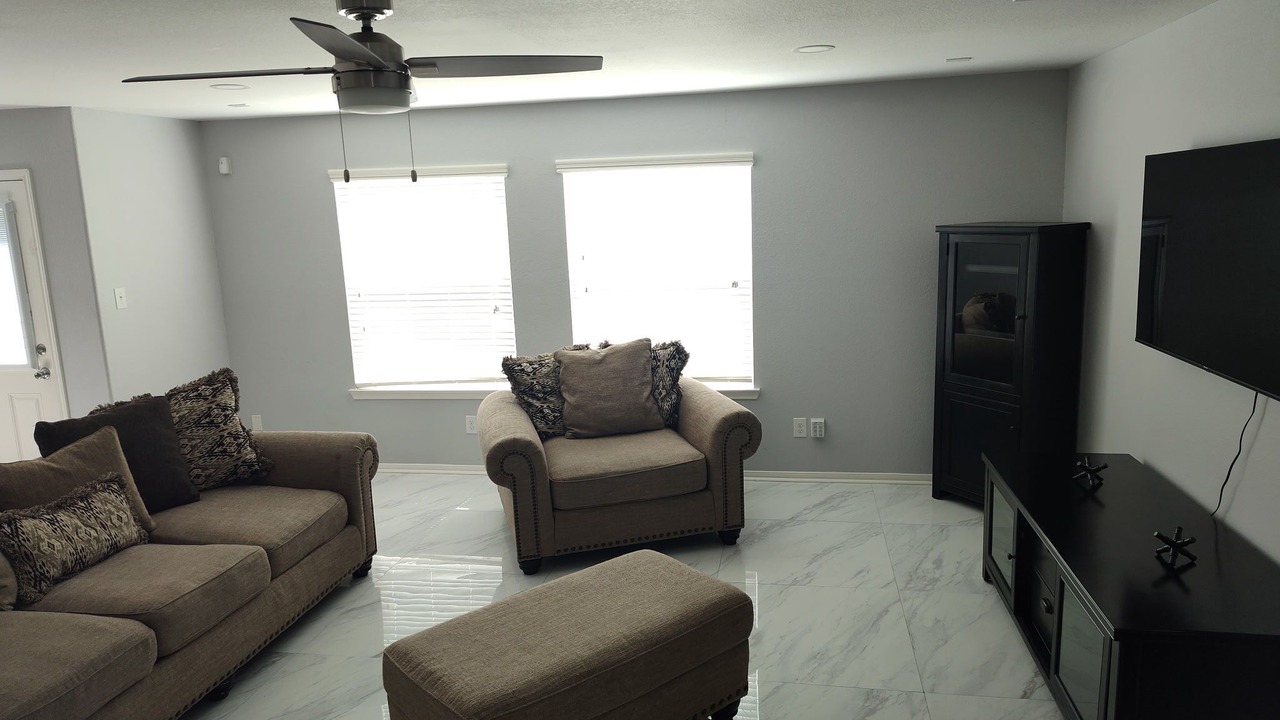 Photo of Livingroom in Pearland