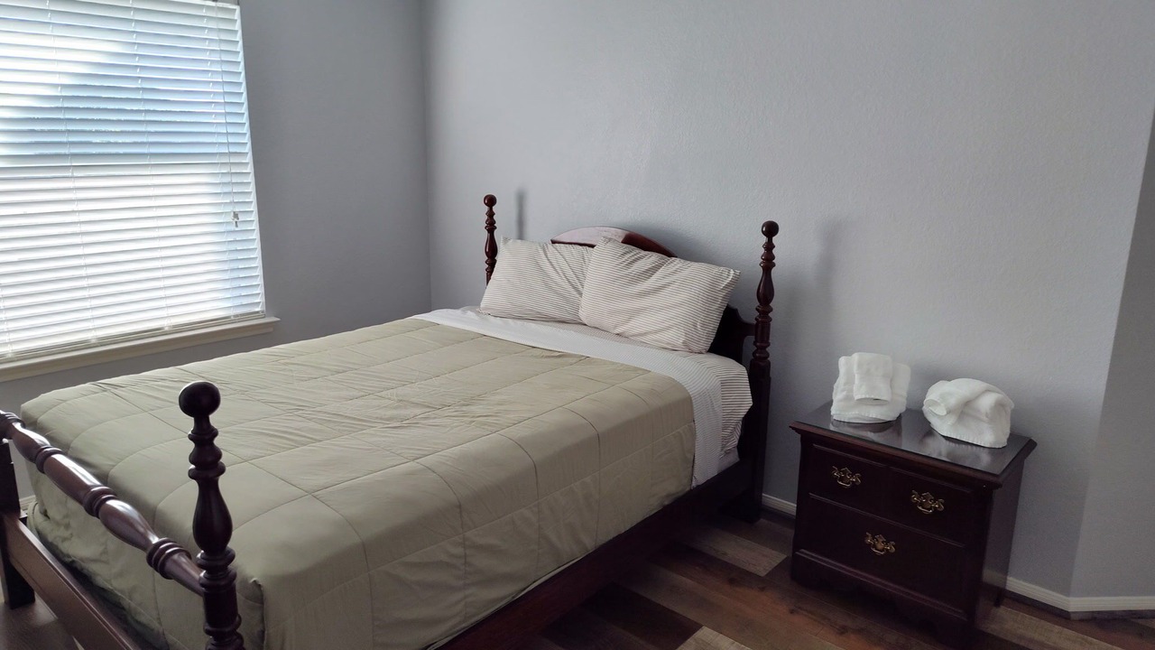 Photo of Bedroom in Pearland