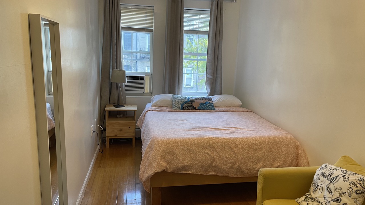 Photo of Bedroom in Bedford-Stuyvesant