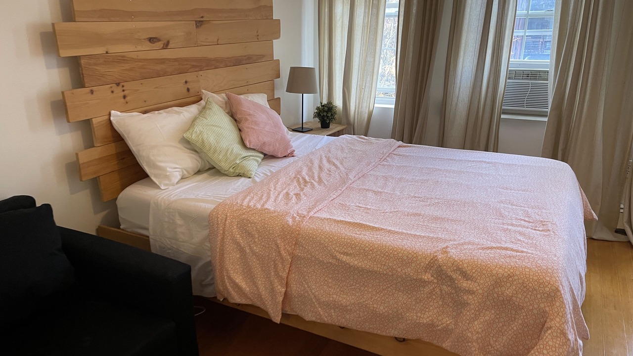 Photo of Bedroom in Bedford-Stuyvesant
